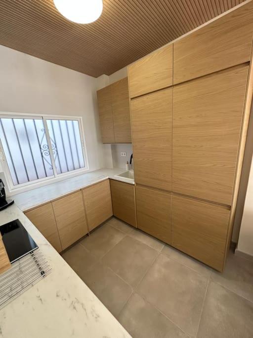 Apartment Comfortable In Center With Private Parking Garage Málaga